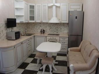 Apartment On Lyustdorfska Road
