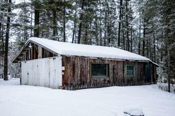Blacktail Cabin