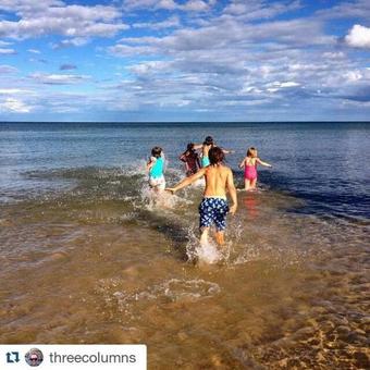 Hotel Square Rigger Lodge