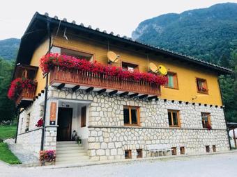 Hostal House Berdnik