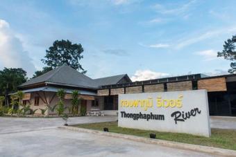 Albergue Thongphaphum River