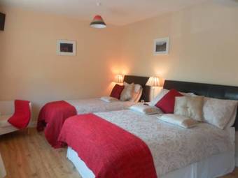 Bed & Breakfast Lettermore Country Home