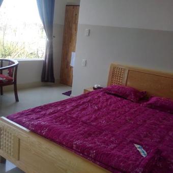 Bed & Breakfast Phu Loc Motel