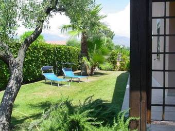 Villa Fondi