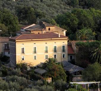 Hotel Villa Euchelia Resort