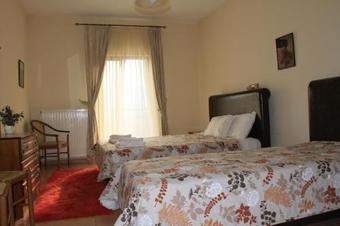 Hostal Agrafa