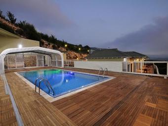 White Suites