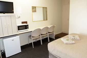 Wattle Tree Motel