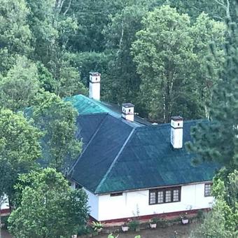 Mountain Hide Lodge