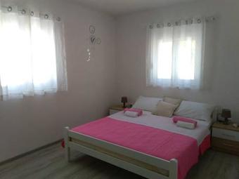 Villa Vila Roga?