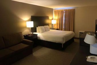 Hotel Admiral Inn & Conference Centre