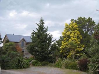 The Artists Retreat