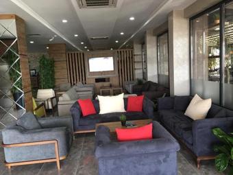 Neh?r Hotel Ke?an