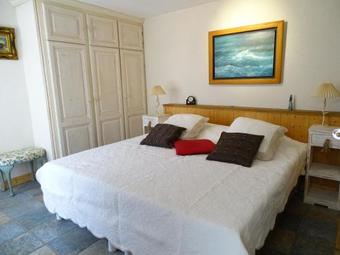 Maison Etrille