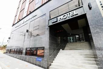 Hotel The Maru