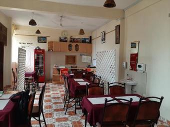 Hostal Mudete Comfort Inn Kikwetu