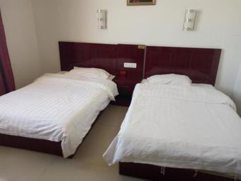 Hotel Ejinaqi Jinse Shengdian Business Inn