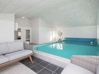 Four-bedroom Holiday Home In Vejers Strand 6