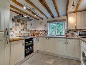 Holiday Home Dairy Cottage