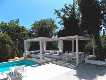 Villa Nikos