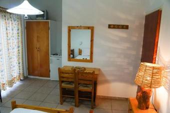 Hostal Elatos