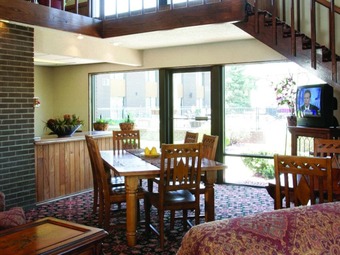 Hotel Foothills Inn