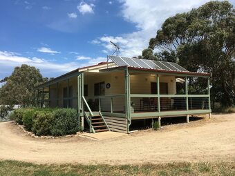 Allusion Wines Cottages