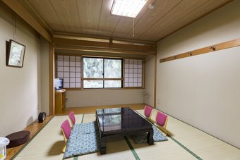 Hostal Inuyama International Youth Hostel
