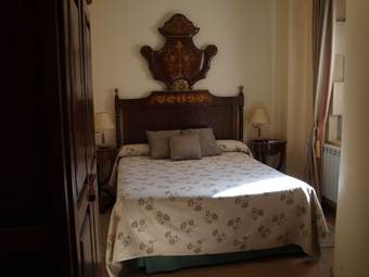 Hotel Castillo De Curiel