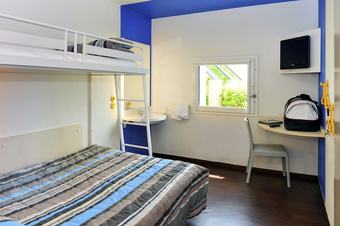 Hotelf1 Evreux Sud