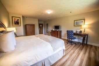 Hotel Ramada By Wyndham Middletown Newport Area