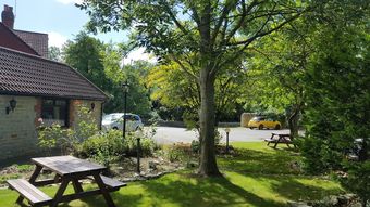Walnut Tree Hotel