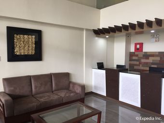 Leope Hotel
