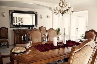 Live Oaks Bed And Breakfast
