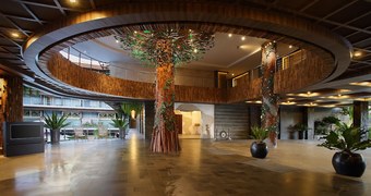 Hotel The Crystal Luxury Bay Resort Nusa Dua