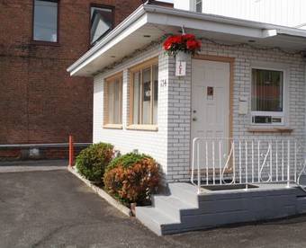 Lucien Motel