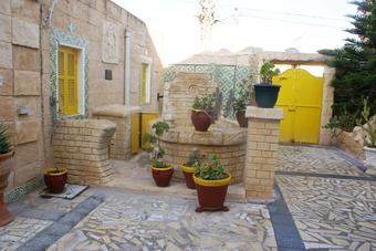 Hotel Donia