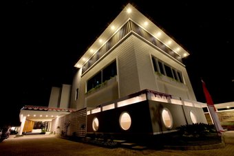 Helios Hotel & Convention