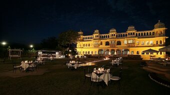 Hotel Fateh Bagh