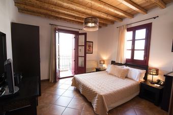 Hotel The Varos Residences