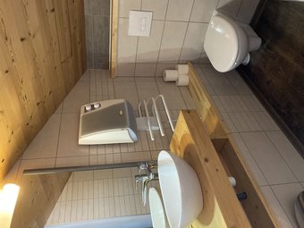 Monster Chalets