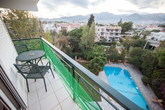 Thomas Beach Hotel