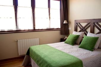 Hotel Y Apartamentos El Cam�n