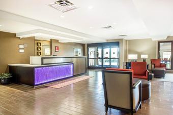 Hotel Comfort Suites