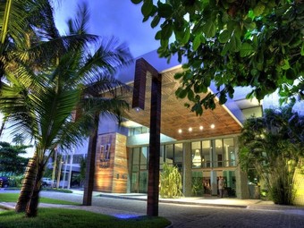 Hotel Ritz Lagoa Da Anta Urban Resort