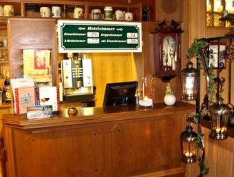 Hostal Hotel Auerhahn