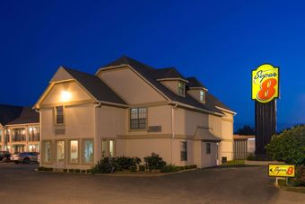 Hotel Super 8 By Wyndham Enid