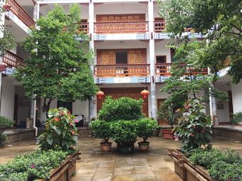 Wei Shan Hotel