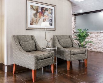 Hotel Comfort Inn Metro Airport