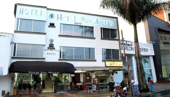 Hotel San Mart�n